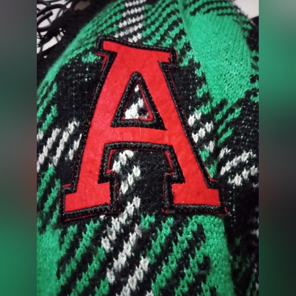 Trendy Threads Colorblock Plaid Y2K Distressed Button Sweater Size Medium - Picture 4 of 10